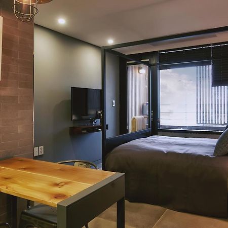 Jaynchloe Hotel Сеогвипо Екстериор снимка