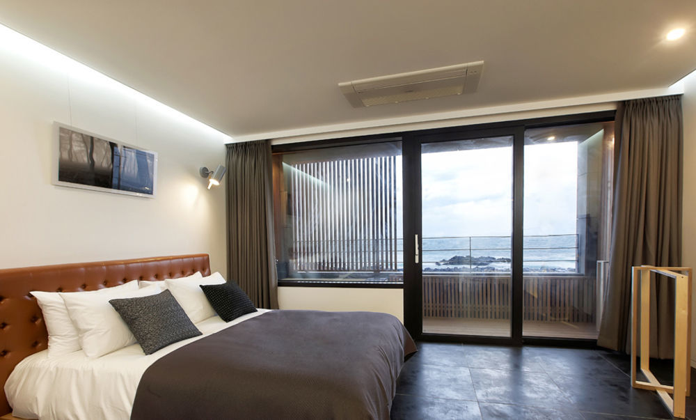 Jaynchloe Hotel Сеогвипо Екстериор снимка