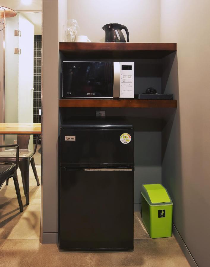 Jaynchloe Hotel Сеогвипо Екстериор снимка