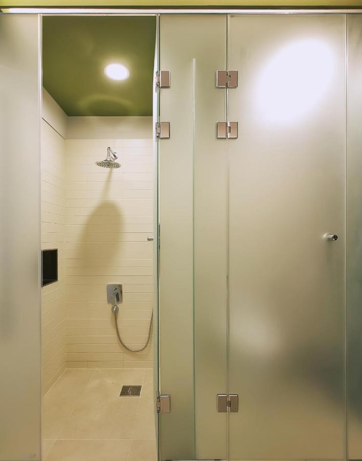 Jaynchloe Hotel Сеогвипо Екстериор снимка
