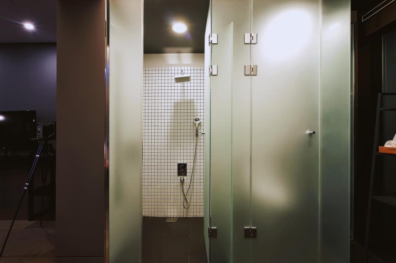 Jaynchloe Hotel Сеогвипо Екстериор снимка